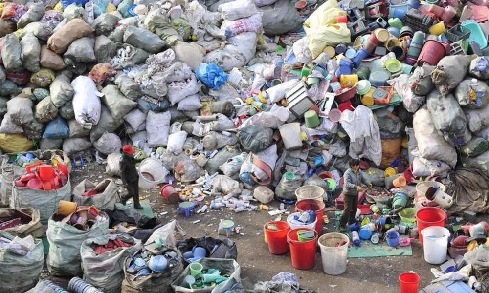 Κέρκυρα: Τα πλαστικά απόβλητα απειλούν την βιωσιμότητα του νησιού
